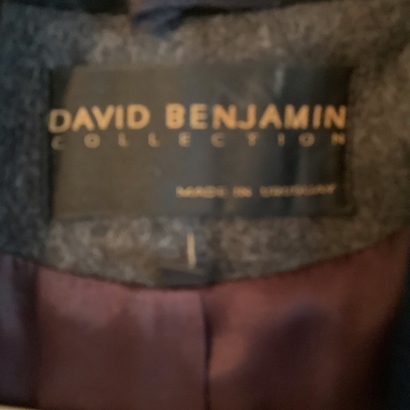 Wool coat - Picture 2 of 5